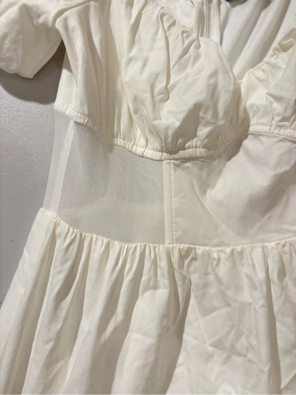 Blue Blush Cream Puff Sleeve Sundress in size M - Picture 2 of 6